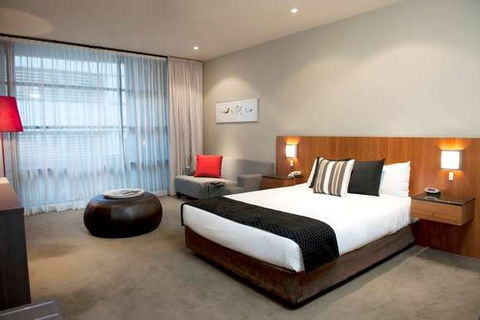Mantra Hindmarsh Square - Accommodation NT 13