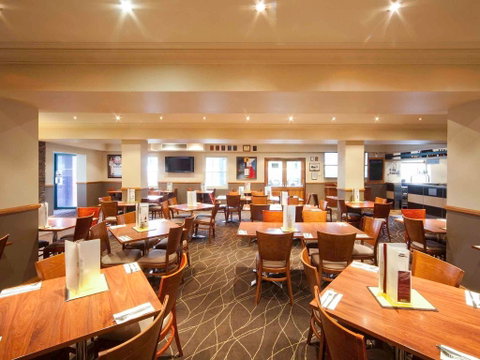 Mercure Canberra Hotel - Accommodation NT 3