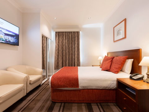 Mercure Canberra Hotel - Accommodation NT 4