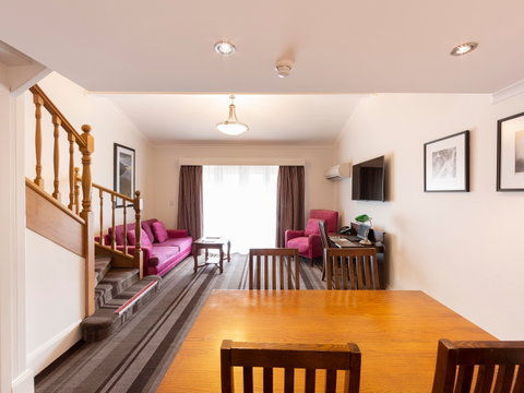 Mercure Canberra Hotel - Accommodation NT 5