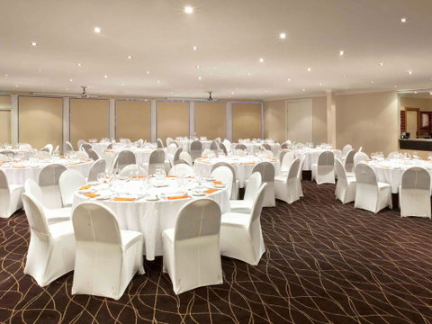 Mercure Canberra Hotel - Accommodation NT 8