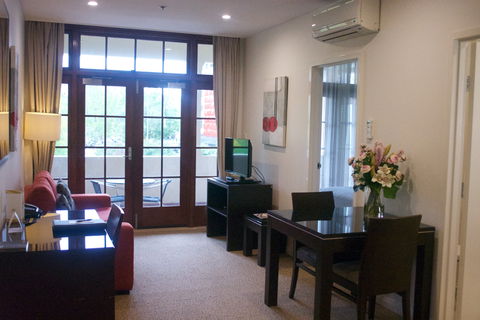 Quest Canberra - Accommodation NT 6