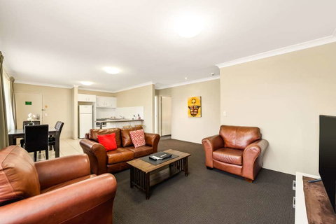 Quality Inn City Ctr Coffs Harbour - Accommodation NT 13