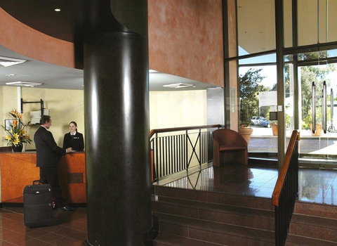 BreakFree Capital Tower - Accommodation NT 3