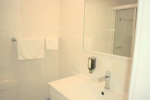 Best Western Parkside Motor Inn - Accommodation NT 12