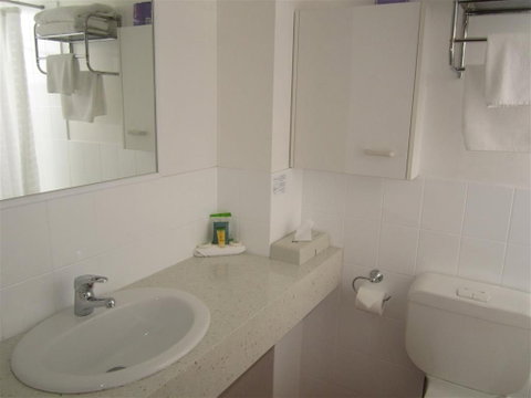 Best Western Parkside Motor Inn - Accommodation NT 13