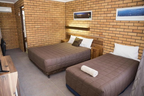 Coastal Bay Motel - Accommodation NT 6