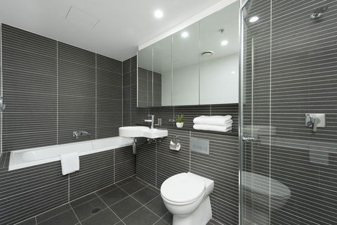 Astra Apartments North Sydney - NT Tourism 3