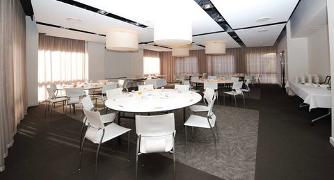 Royal Pacific Hotel - Accommodation NT 10