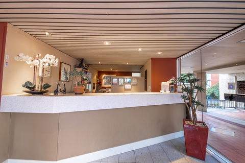 Twin Towers Inn - Accommodation NT 3