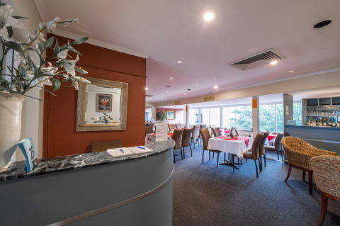 Twin Towers Inn - Accommodation NT 14