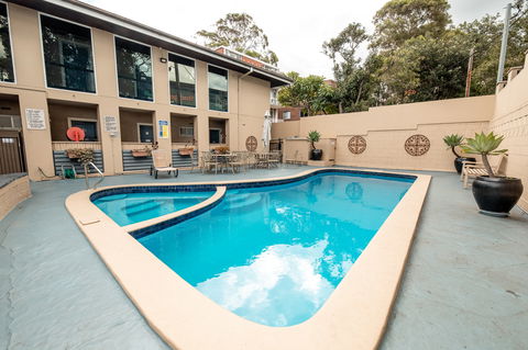 Twin Towers Inn - Accommodation NT 16