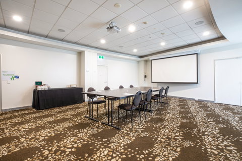Holiday Inn Melbourne Airport - Accommodation NT 8