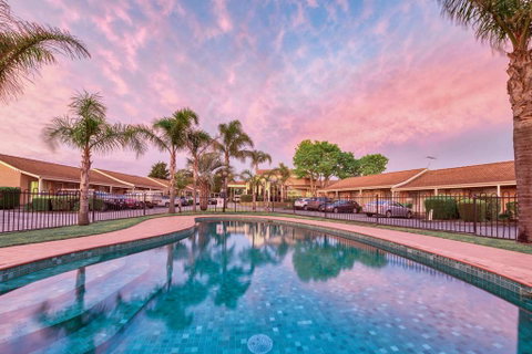 Best Western Airport Motel & Conv Ctr - Accommodation NT 7