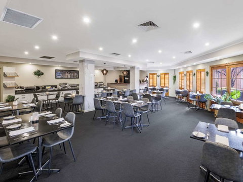 Quality Hotel Melbourne Airport - Accommodation NT 15