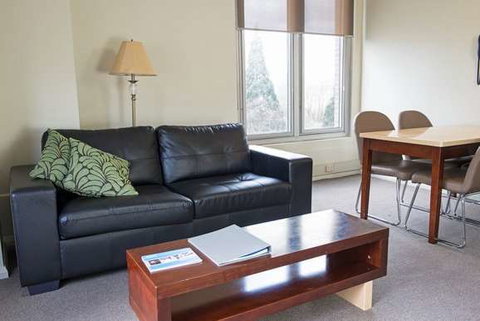 Mantra One Sandy Bay Road - Accommodation NT 6