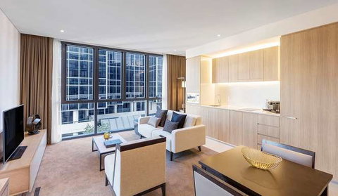 Skye Hotel Suites - Accommodation NT 13