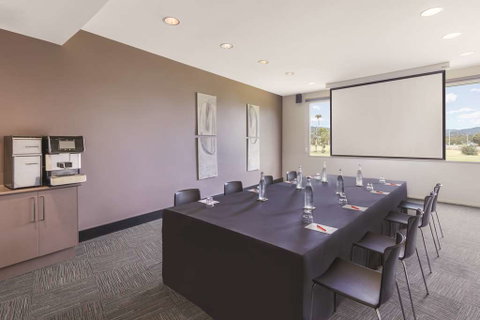 Travelodge Hobart Airport - Accommodation NT 11