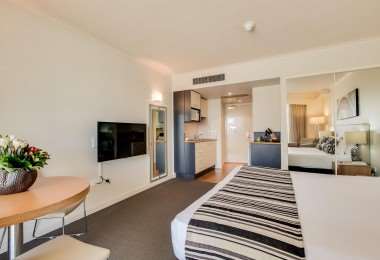Central Cosmo Apartments - Accommodation NT 2