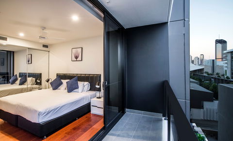Arise Atlas - Accommodation NT 10