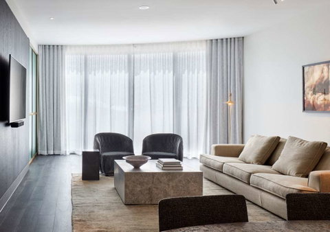 Eos by SkyCity - Accommodation NT 10