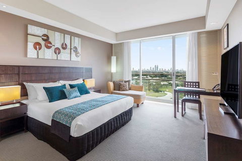 RACV Royal Pines Resort - NT Tourism 1