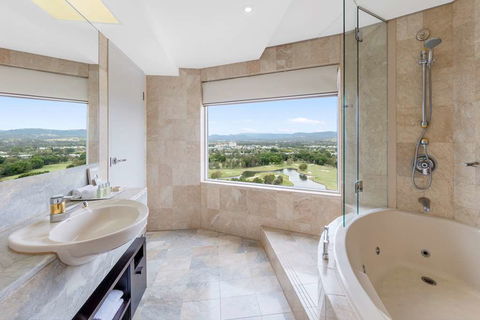 RACV Royal Pines Resort - NT Tourism 3