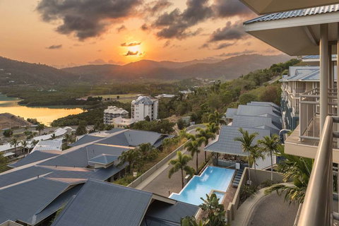 Club Wyndham Airlie Beach - NT Tourism 1
