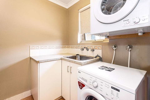 Quality Suites Banksia Gardens - Accommodation NT 15