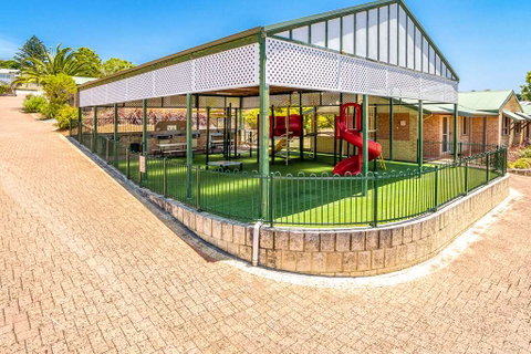 Quality Suites Banksia Gardens - Accommodation NT 17