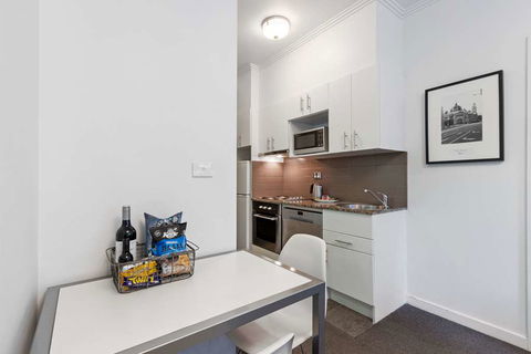 Alto Hotel On Bourke - Accommodation NT 5