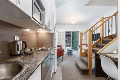 Alto Hotel On Bourke - Accommodation NT 11