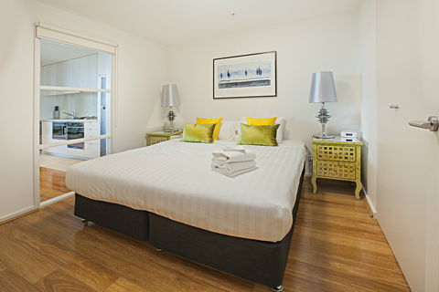 Melbourne Hotel Apartment Flinders Wharf - NT Tourism 6