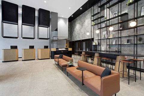 Travelodge Melbourne Docklands - Accommodation NT 1