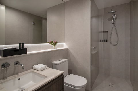 Oakwood Premier Melbourne - Accommodation NT 5