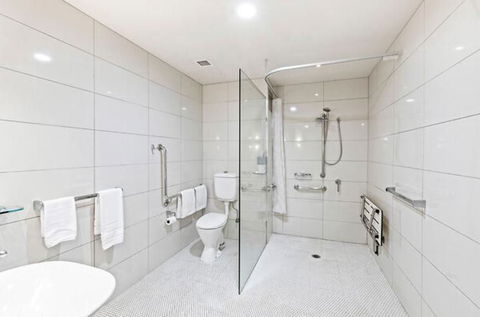 Alexandra Hills Hotel - Accommodation NT 7