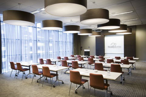 Fraser Suites Sydney - Accommodation NT 8
