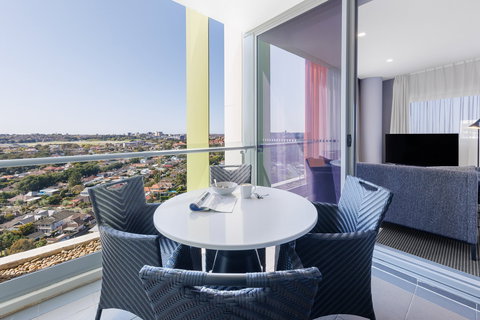 Meriton Suites Zetland - Accommodation NT 4