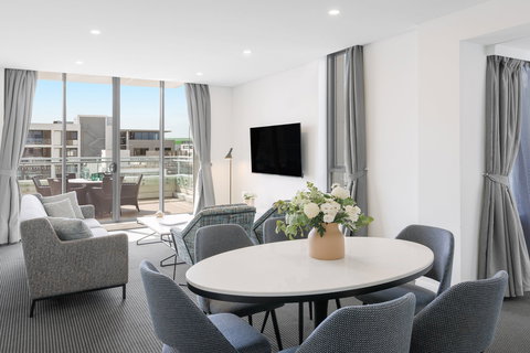 Meriton Suites Zetland - Accommodation NT 12