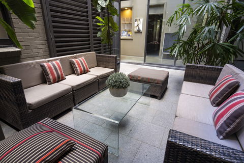 The Vulcan Hotel - Accommodation NT 2