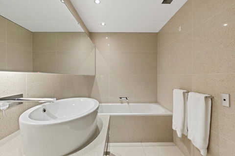 Astra Jasper - Accommodation NT 9