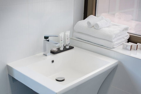 57 Hotel - Accommodation NT 11
