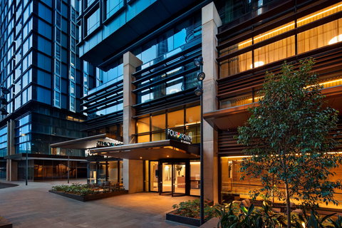 Four Points by Sheraton, Central Park - Accommodation NT 1