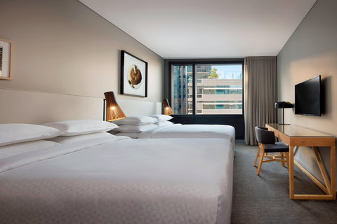 Four Points by Sheraton, Central Park - Accommodation NT 4