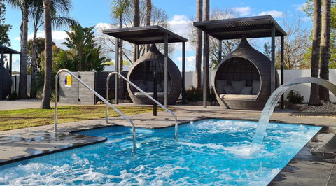 Federation Motor Inn - Accommodation NT 2