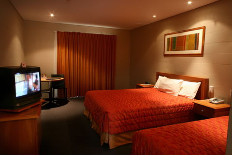 Outback Hotel & Lodge - NT Tourism 2