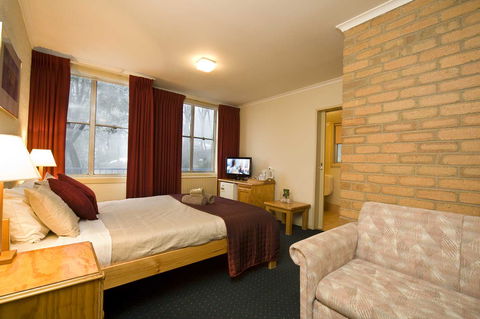 Attunga Alpine Lodge - NT Tourism 1