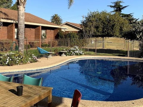 Kingswood Motel - Accommodation NT 1
