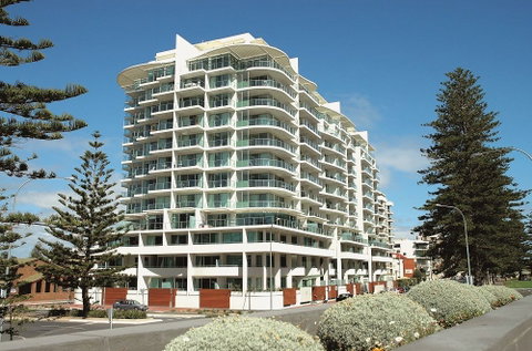 Oaks Liberty Towers - Accommodation NT 0