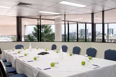 Park Regis North Quay - Accommodation NT 9